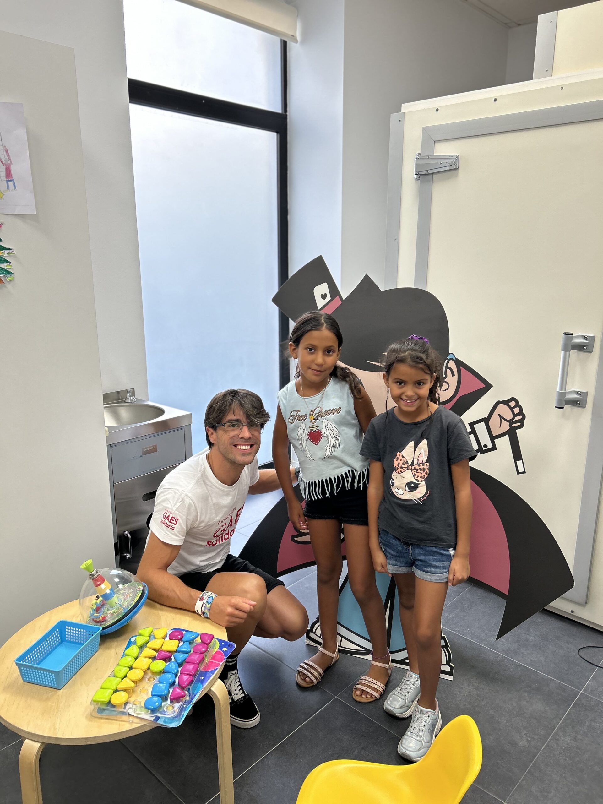 Revisiones a niños saharauis — Vacaciones en Paz